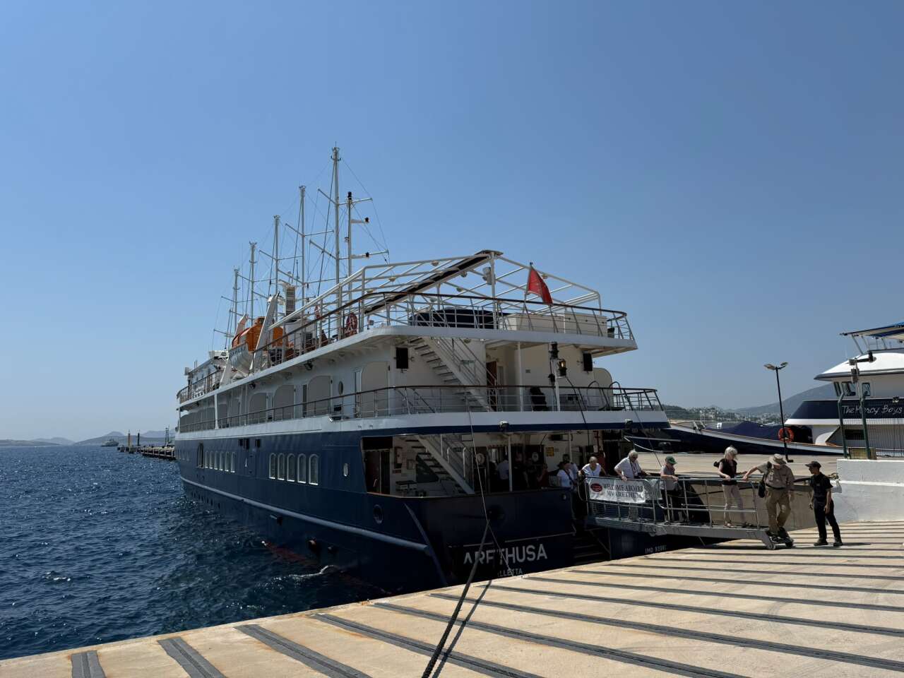 Lüks Yat Arethusa Bodrum’da: Amerikalı Yolcular Dikkat Çekti 2